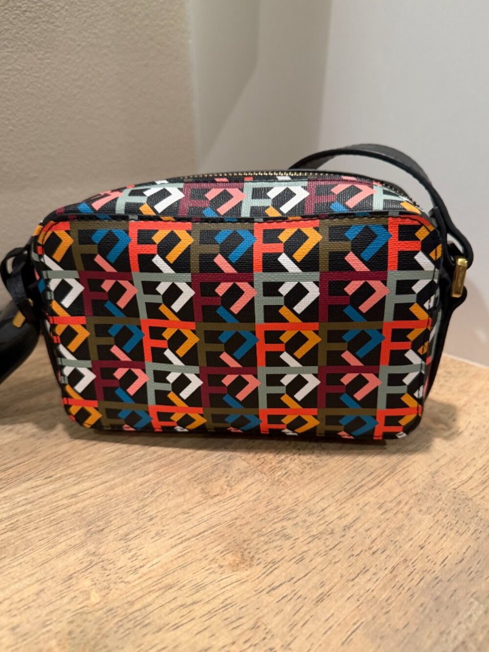 Fossil Leather Geometric Crossbody Bag Multicolor Key Charm - Picture 2 of 9